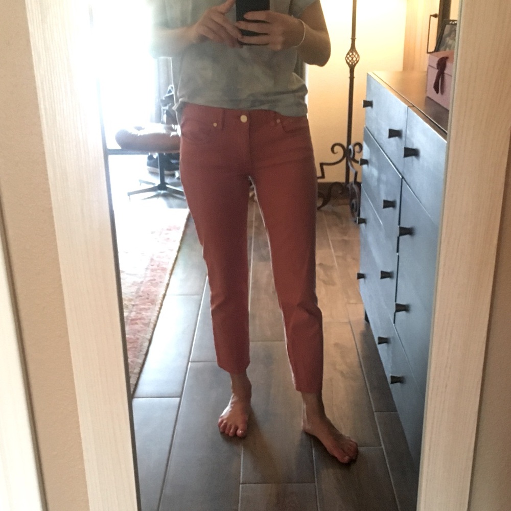 Tory Burch coral Capri, size 28